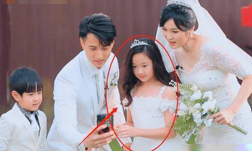 作为偶像立单身人设,却在出道时候已结婚,飞轮海最大污点_吴尊吧_组合