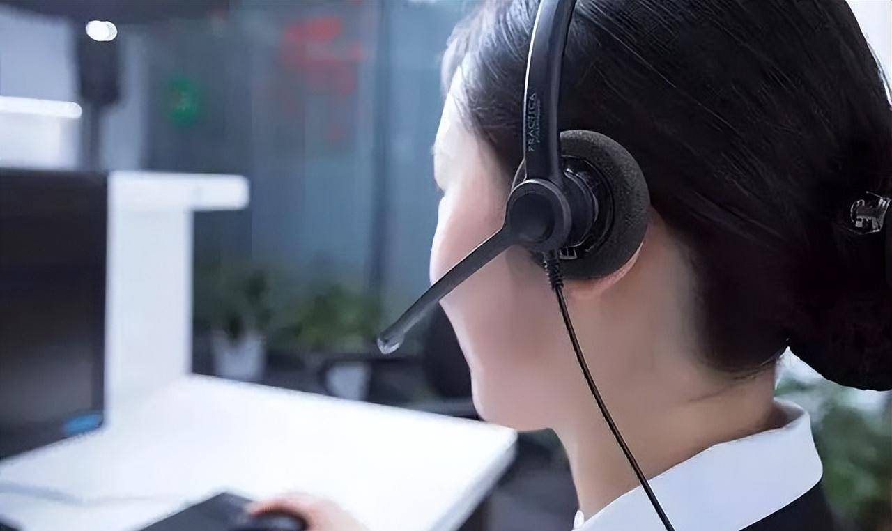 没想到,"滴滴"平台竟淡淡地敷衍了过去:"将有相关安全专家介入处理