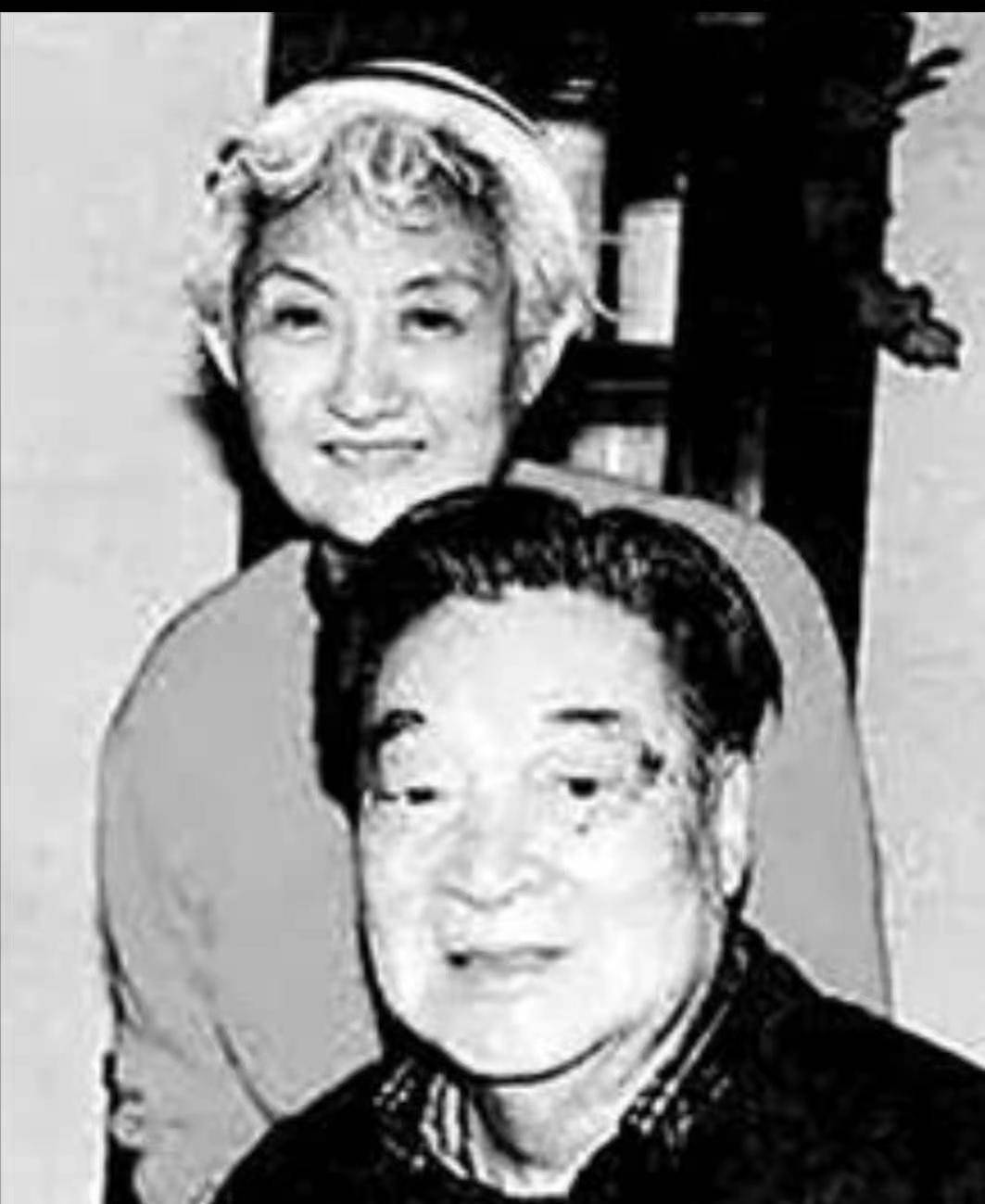 80岁不顾世俗再婚黄宗英,携手12年,冯亦代却留遗愿:与原配合葬