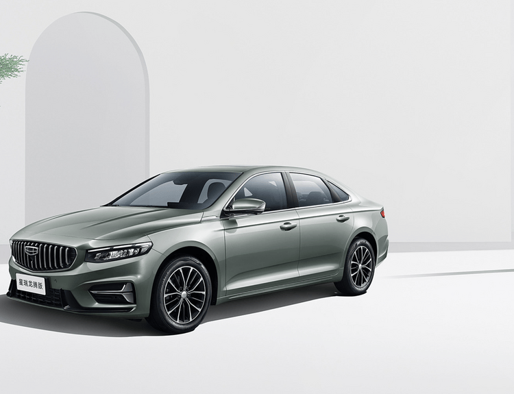 从最直观的颜值来看,星瑞龙腾版车型采用了特殊的车漆涂装,薄荷绿色也