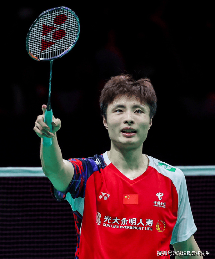 中国羽毛球再上巅峰!陈雨菲,石宇奇夺冠,国羽迎来黄金时代.