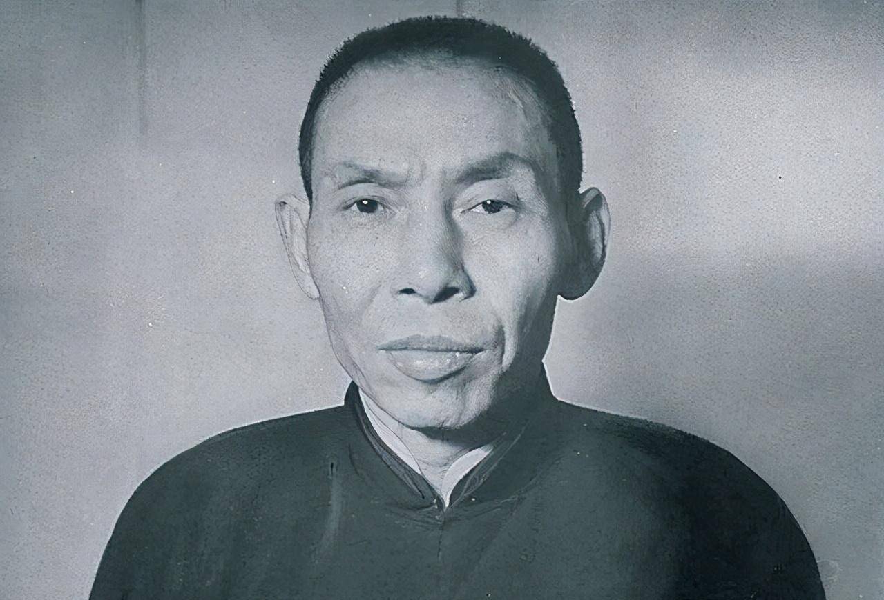 杜月笙:他可以称得上是个枭雄,但绝对算不上什么民族英雄