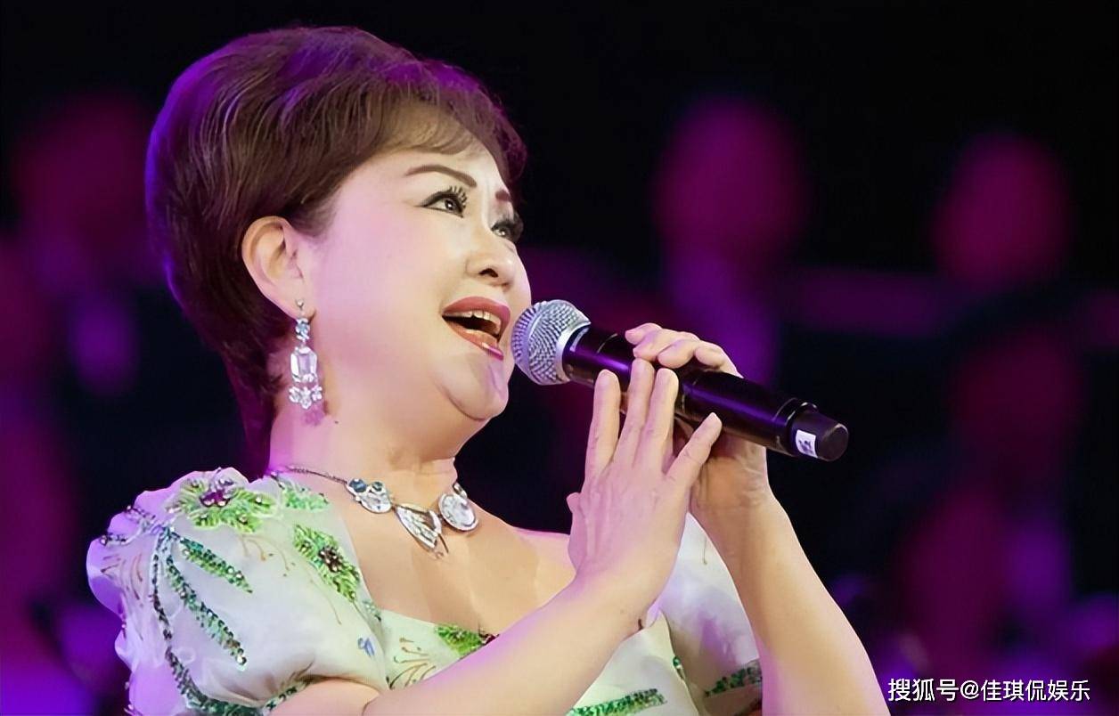 李谷一女儿肖一:在母亲的愧疚下长大,48岁仍未婚让母亲纠结心痛