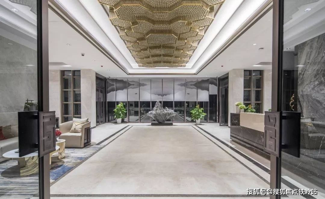 广州绿地珑玥府【首页网站】售楼处电话|售楼处地址【营销中心】24