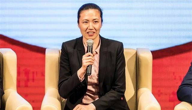 周苏红:从女排传奇到政坛高层的蜕变之路_汤淼_苏红者_生活