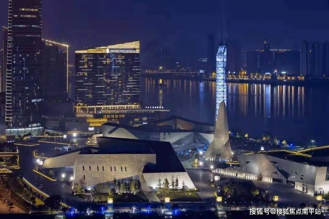 华发四季云玺售楼处电话→首页网站→楼盘百科详情→24小时热线电话