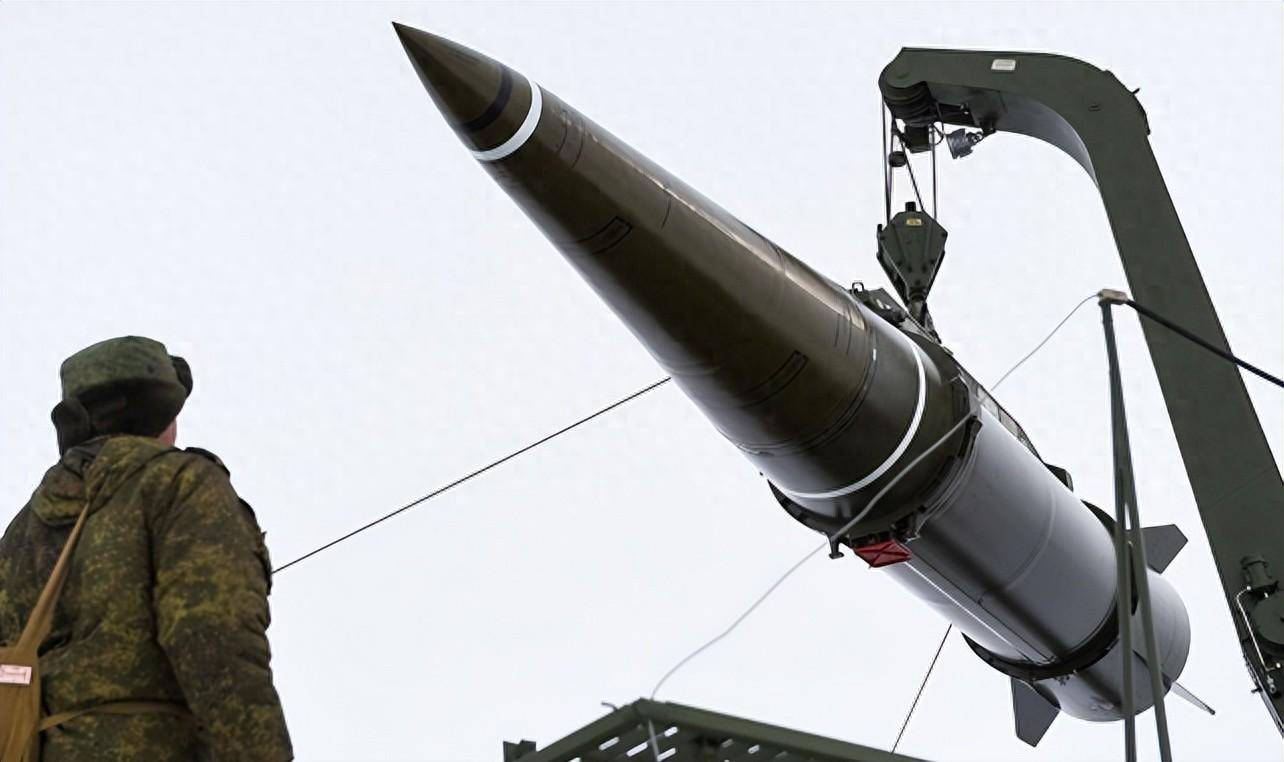 俄罗斯真的敢在乌克兰境内使用核武器?德国总理:完全没必要担心