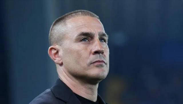 尽管成功保级后,由于未达成所望的三年合同年薪80万欧元,卡纳瓦罗不得