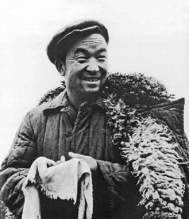 "铁人"王进喜47岁病逝,5个子女3个回到大庆,小女儿因病早逝