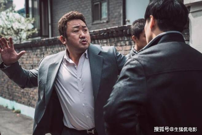 症都要犯了…先看了2,3之后回看的第一部,发现这部是马东锡被打的最惨