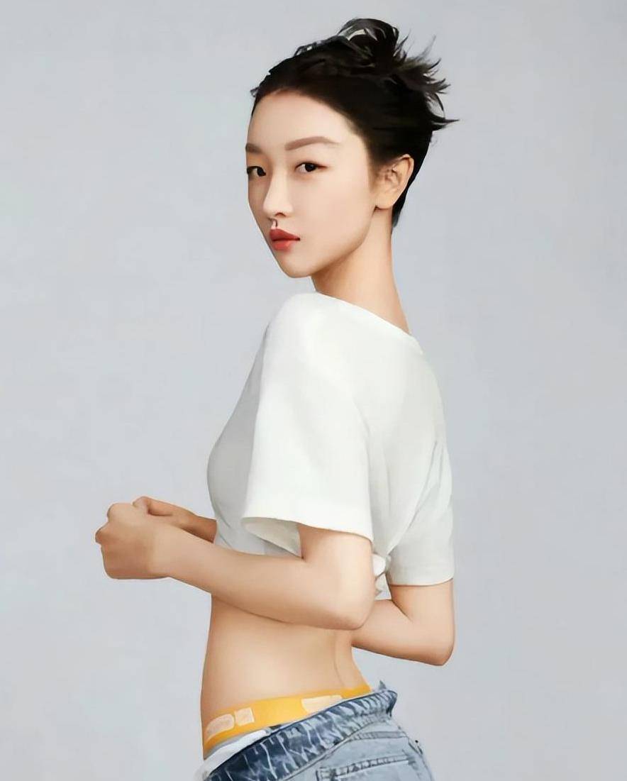 不是周冬雨的手,而是整个娱乐圈的丑陋,引发热议_马思纯_蓝洁瑛_关系