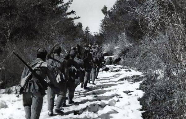 苏联顾问说这仗没法打,吴瑞林三招制敌,美军师长:没见过这打法