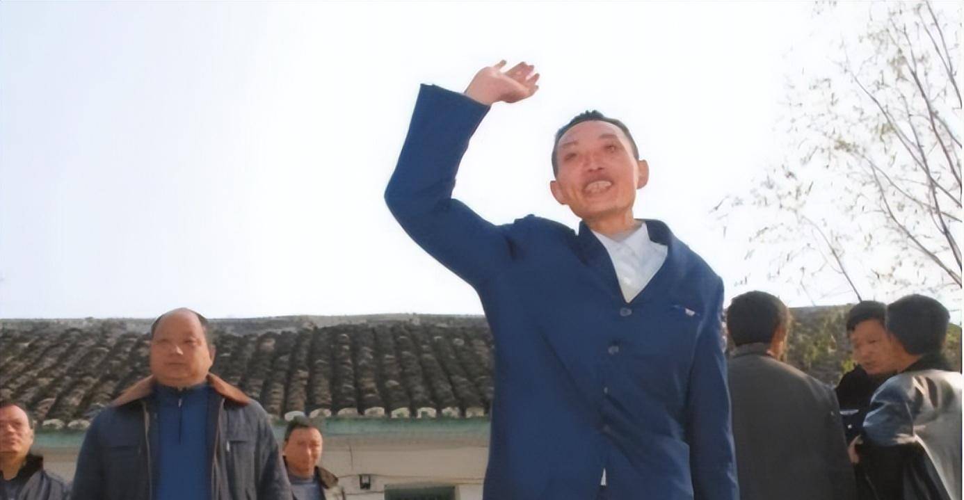 捡女乞丐当妻子,21年后警方告知:你老婆有问题_罗开友_李培香_孙凤