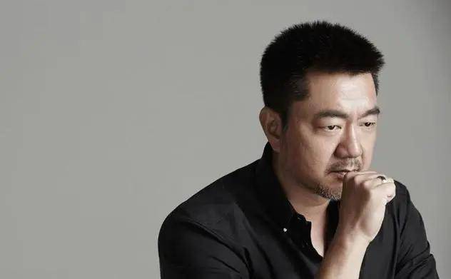 一辈子警察,穷得靠香妃刘丹接济,45岁被嫂子"逼婚"_京剧_表演_郑佳艳