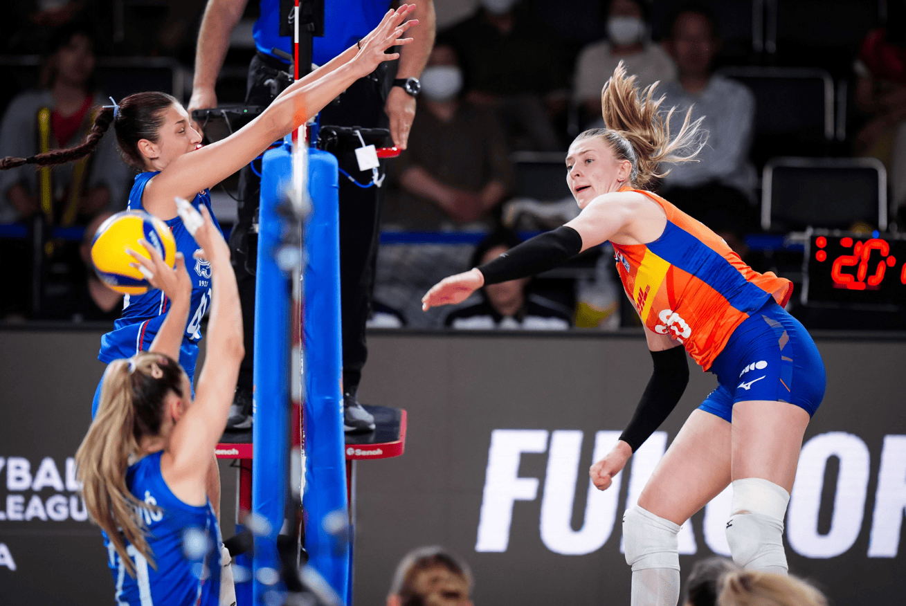 女排世联赛,3-1,狂揽9.37分,冲击奥运门票,世锦赛冠军又输了