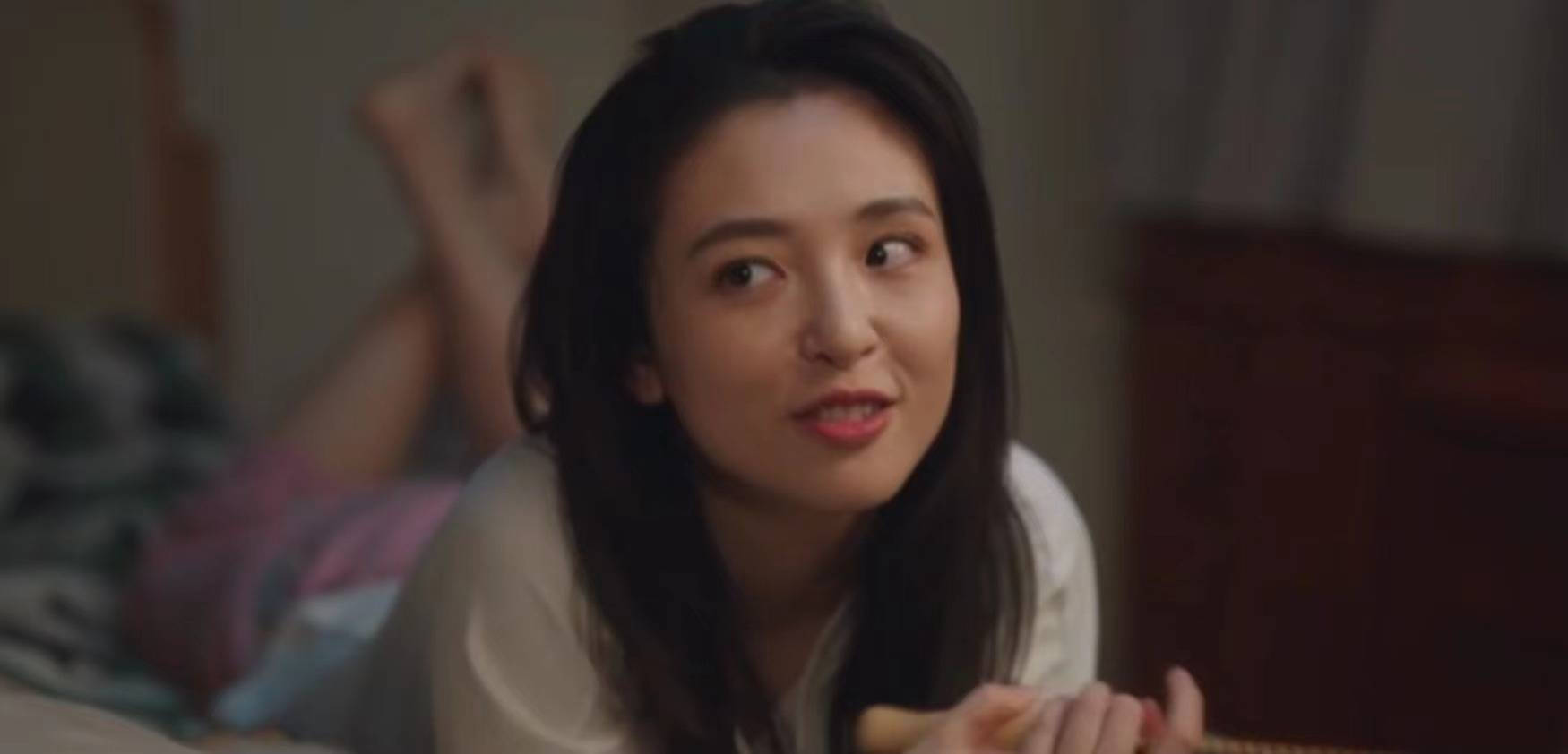 《玫瑰的故事》同样是演"闺蜜",把吴倩和万茜放在一起看,差别就大了