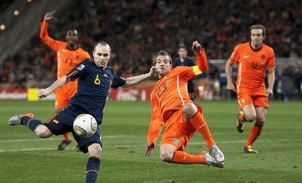 德国队作为欧洲足坛的传统强队,一直以来都是国际大赛中的有力竞争者