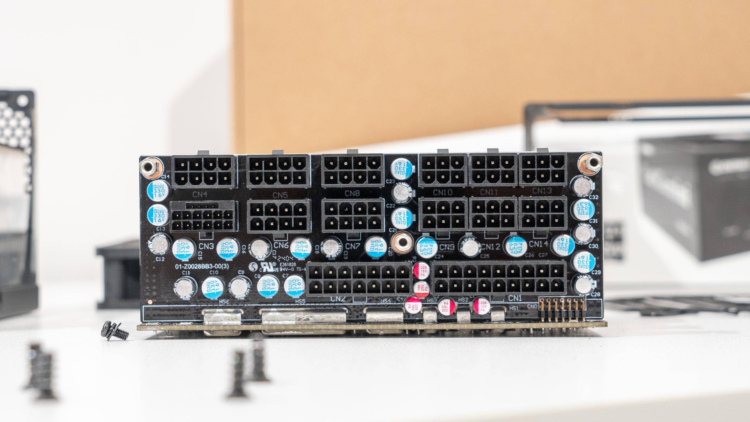 1&12vo双模安耐美platigemini 1200w电源拆解评测_供电_接口_主板