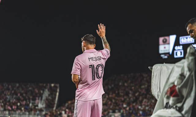 退役决定!梅西拒绝重返巴萨,迈阿密成最后一站,退役转型做老板