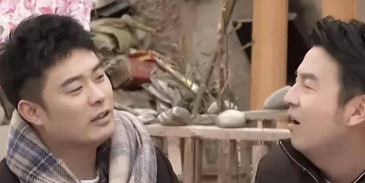 就是最好的例子,曾经在接受采访的时候,雷佳音就真实的将两个人的关系