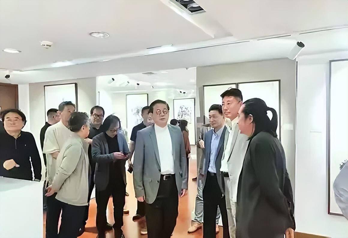 展事 | 施畅春风——吴门七友画展,在荣宝斋美术馆开幕