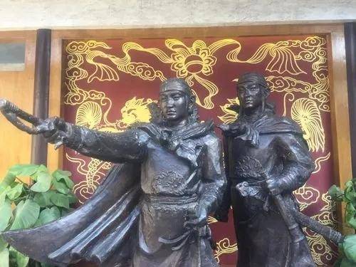 英王陈玉成:败于叛徒出卖,被清廷凌迟处死,妻子也被俘虏