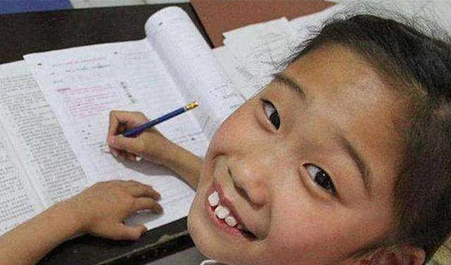 河南"女神童"从没上过学,在10岁考上大学,父亲:省8年学费!