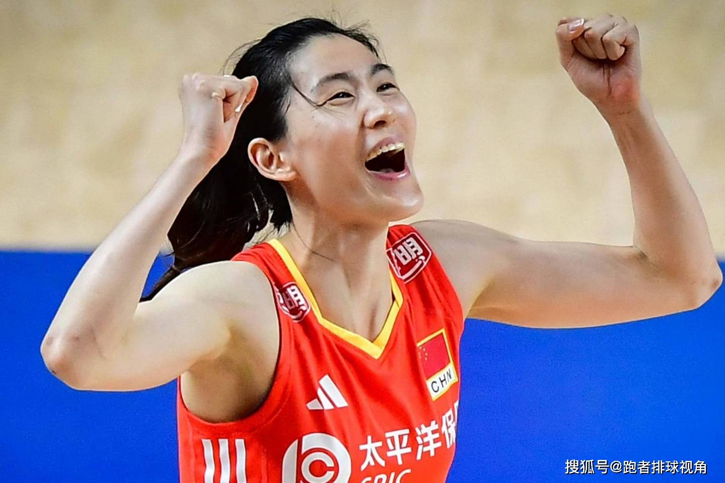 张常宁成杀手锏，刁琳宇发球是转折，中国女排车轮战，蔡斌在改变_比赛_吴梦洁_国家