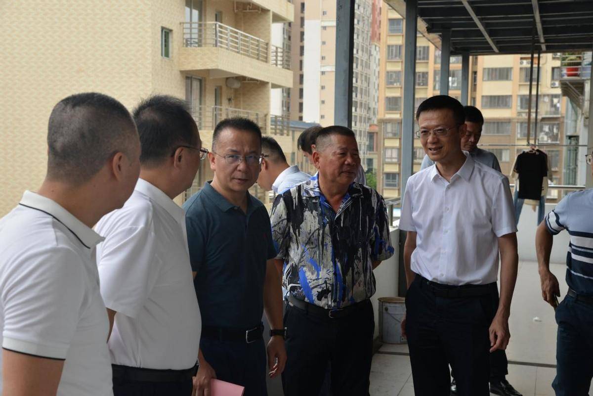 惠安民建工商企业二支部举行"会员之家" 揭牌暨主题教育总结座谈