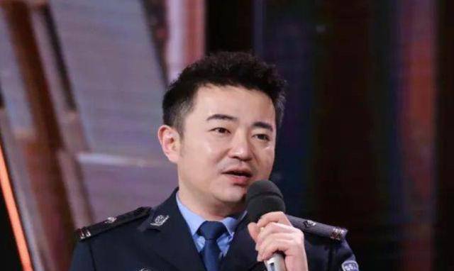 17年前任长霞不幸牺牲,唯一的儿子才17岁,时隔多年过得怎么样