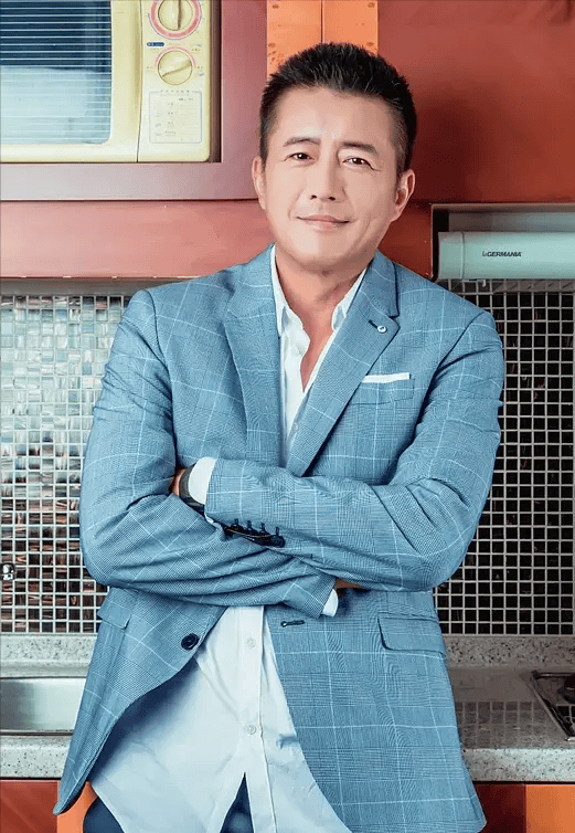 "国民老爸"高曙光,女儿5岁与江珊离婚,年过半百再婚喜得贵子_高亦心