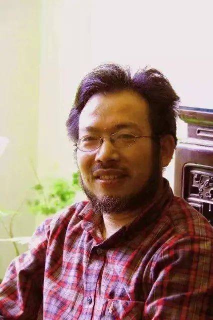 1995年9月进入湖北美术学院攻读中国画专业硕士学位.