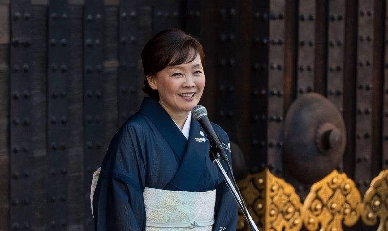 2006年安倍晋三闪电访华内幕:夫人秘密来京,华人"男闺蜜"牵线_吴汝俊