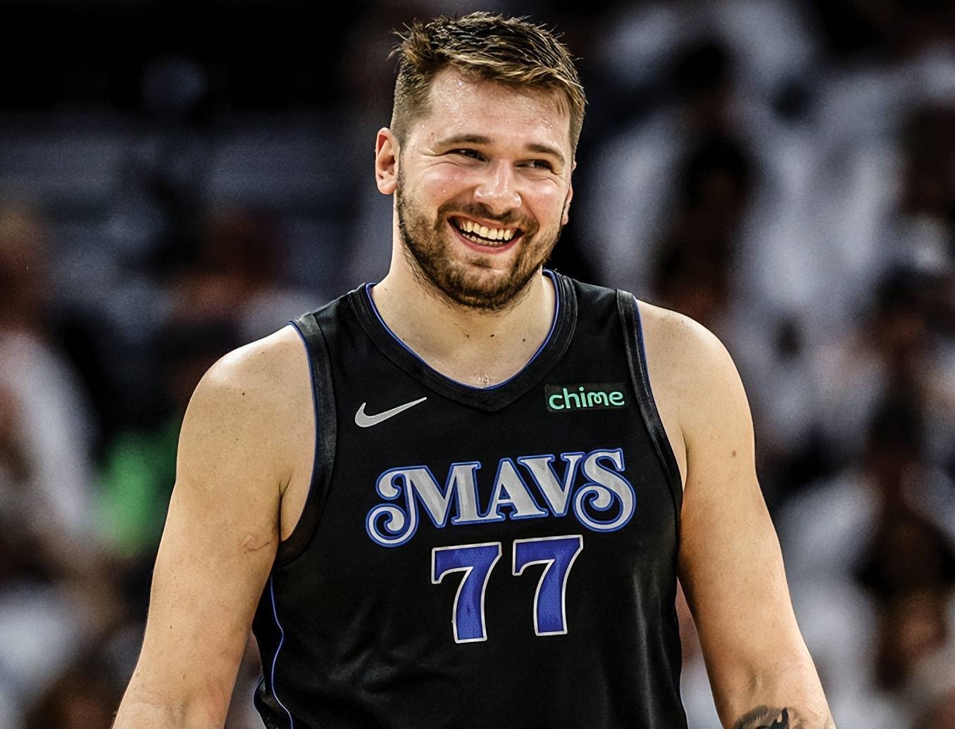 东欧组合极尽升华,总决赛迎来转折点_东契奇_欧文_球员