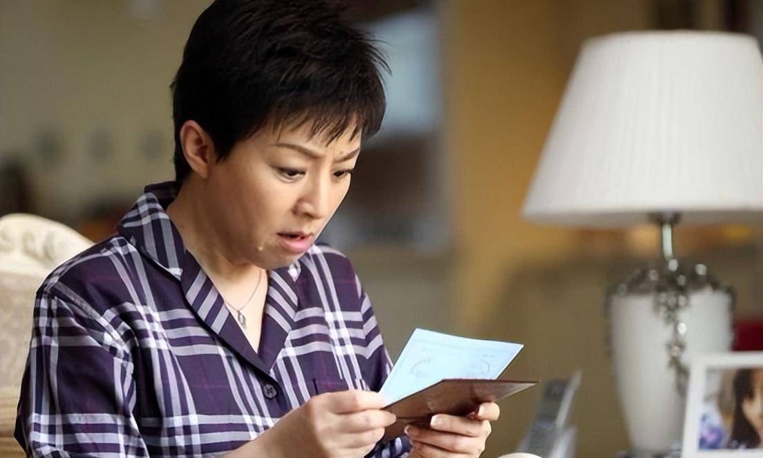 宋丹丹宣布退圈决定,青春记忆引发热议,演艺生涯将画上句号?