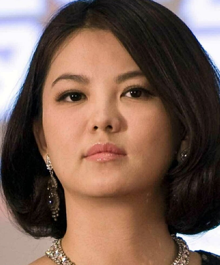 算命先生说:这4种面相的女人,聚财旺夫,婚姻美满,财源