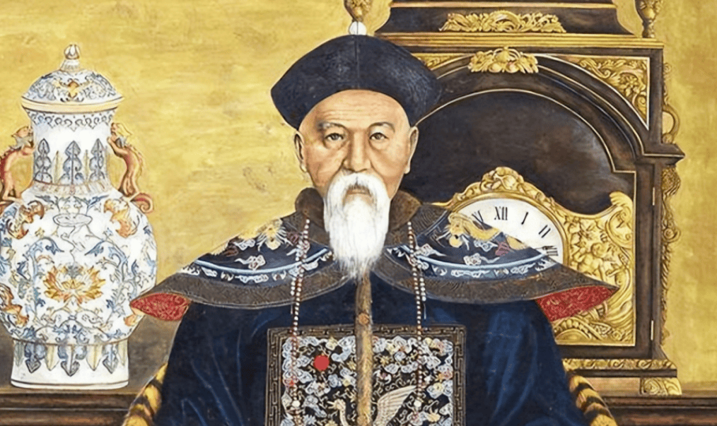 左宗棠一生最难战役,爱将惨死,家中噩耗不断,皇上却骂他一事无成
