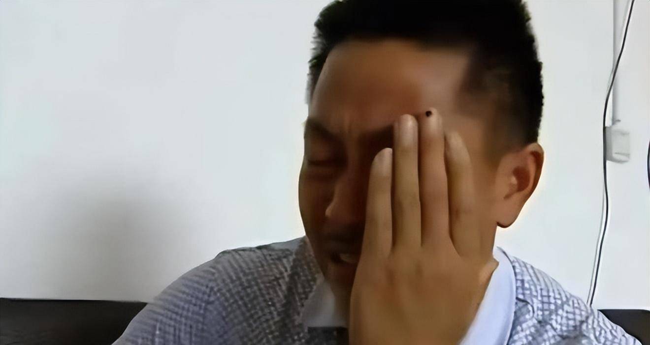 14年湖南16岁少女打骂奶奶,争亡父百万家产,殊不知自己是捡来的