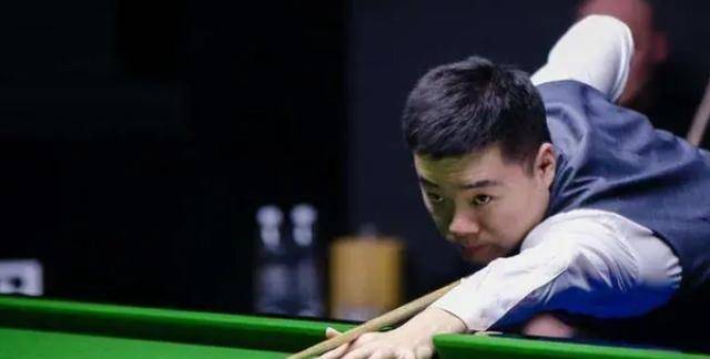 台球神童丁俊晖:被外媒称"中国龙",15岁拿世界冠军,现状怎样?
