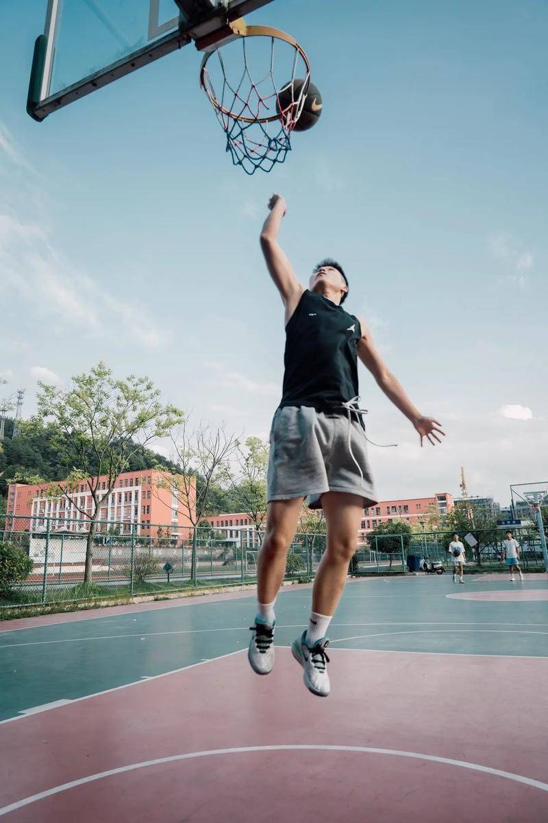 从零开始:篮球球感基础训练日常_球员_投篮_运球