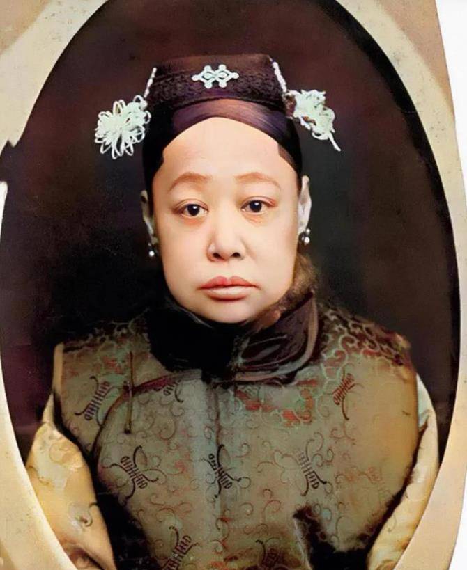 光绪帝的"未亡人",端康皇贵太妃的晚年退休生活是如何度过的?