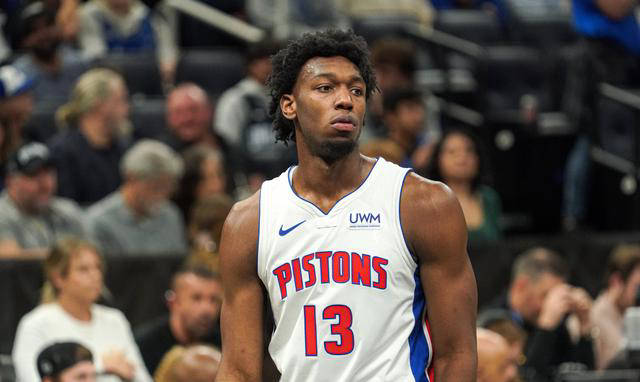 怀斯曼正式自由球员!勇士王朝留下的遗憾与转折