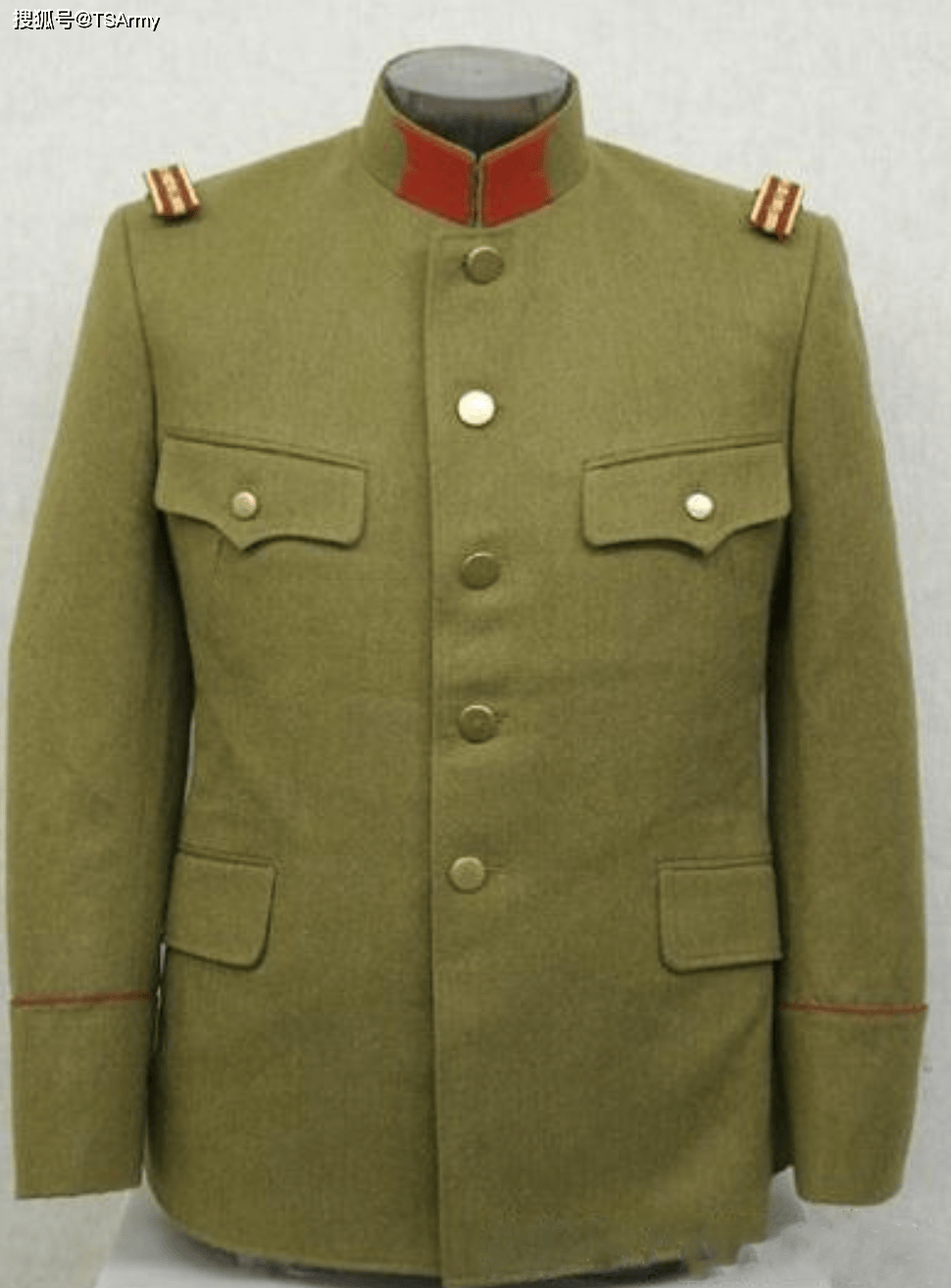 解析从甲午战争到抗战胜利,日本陆军用过的各式军服_明治维新_上衣