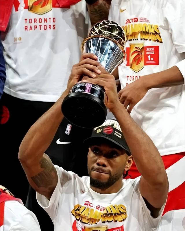 猛龙队慷慨签下大合同,前途蔚为壮观