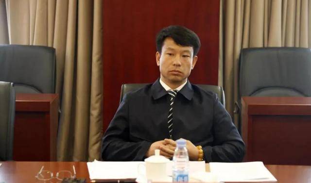 辽宁神秘富豪:拿6亿给员工发年终奖,自称是"工人的儿子"