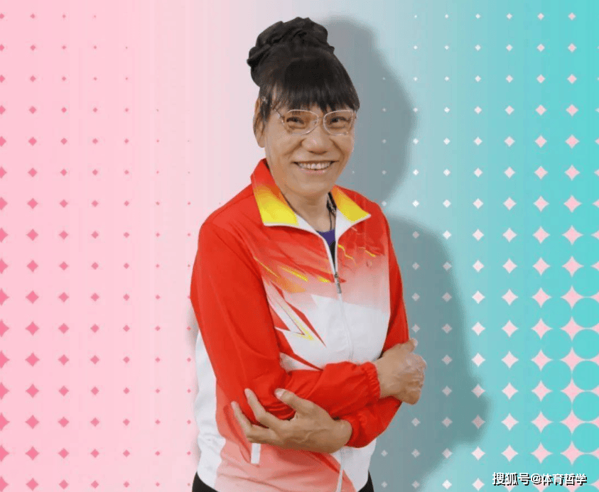 中国女篮!郑海霞接受采访,点评2米24张子宇