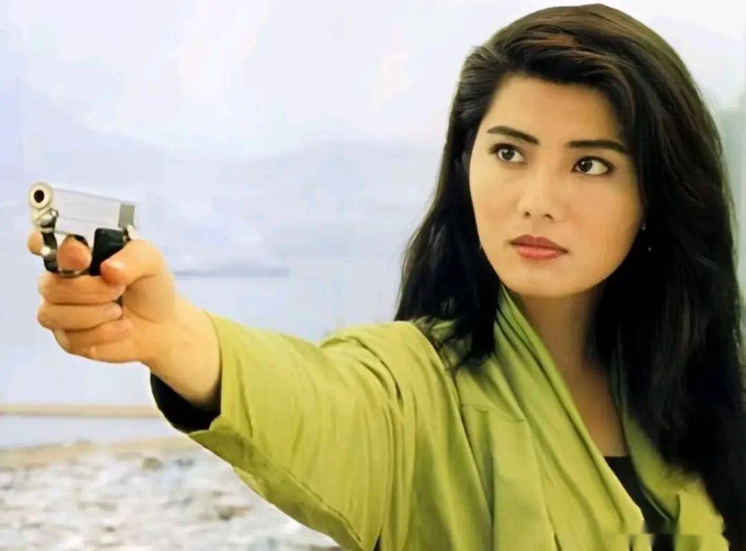 杨丽菁的写真曝光,这谁顶得住她的女神地位?