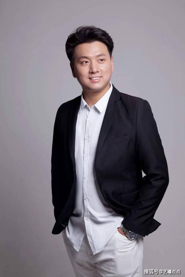 "李玉和"张浩洋和他的老师钱浩梁,十年师生情,共谱《红灯记》