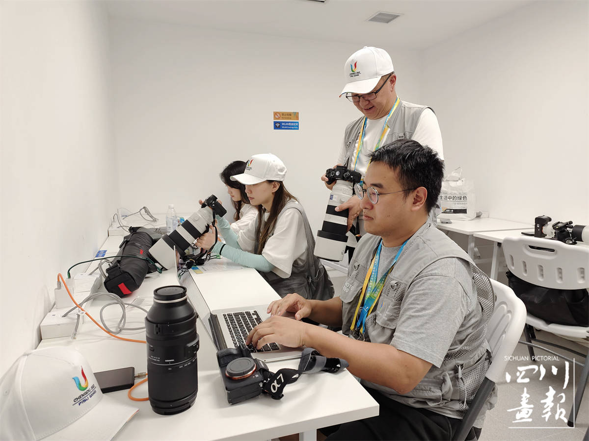 捕捉体育运动激情瞬间!