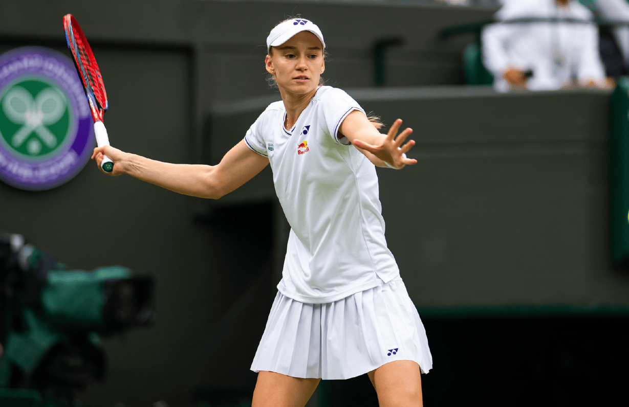 温网美女大战,8强决出第5席,4号种子收退赛大礼,王欣瑜2-6溃败_巴金娜